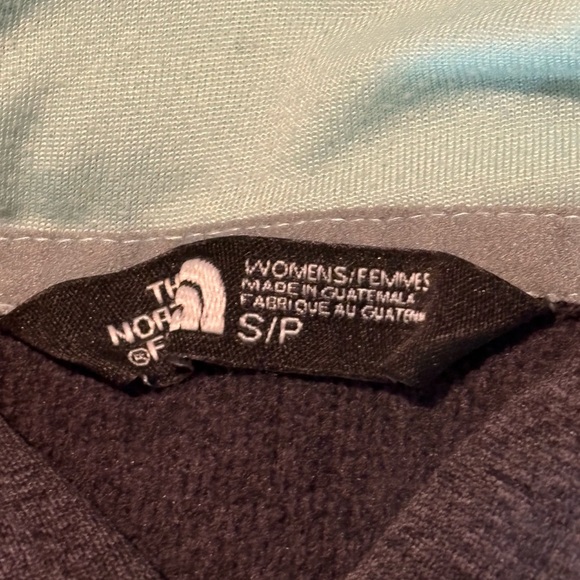 The North Face Logo Black and Teal Pullover Hoodie Sweatshirt - Picture 5 of 5